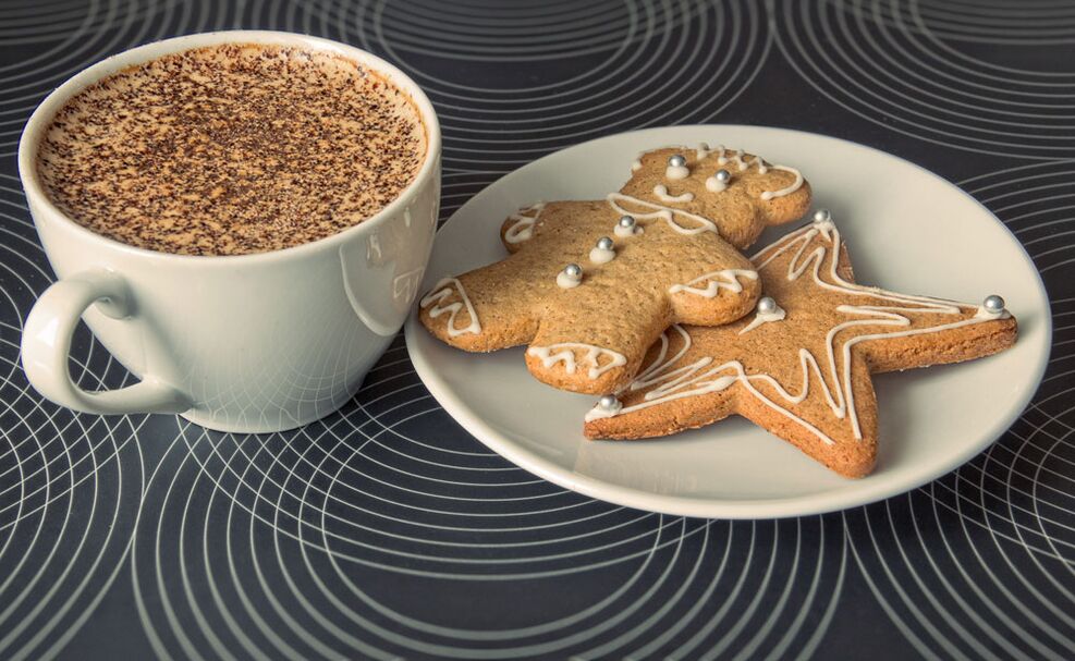 galletas e café con xenxibre para potenciar